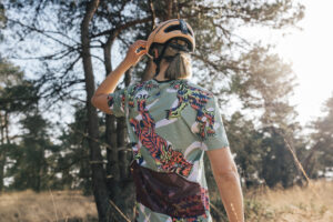 GravGrav Escape Technical T-shirt